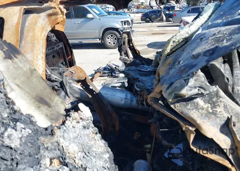 2017 Chevrolet Silverado 2500Hd Ltz z USA, uszkodzony, nr VIN 1GC1KWEGXHF209519